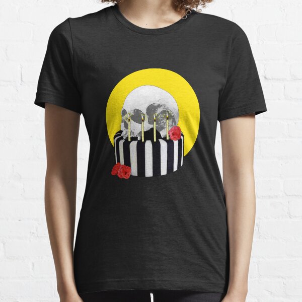 skull cake Essential T-Shirt