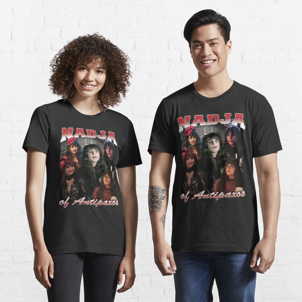 Aperçu de l'œuvre T-shirt essentiel créée et vendue par muschimuschi.