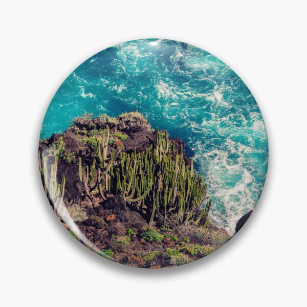 Artikelvorschau, Tiefblaues Meer Sommer Strand Insel Schaumige Wellen entworfen und verkauft von MyArt23.