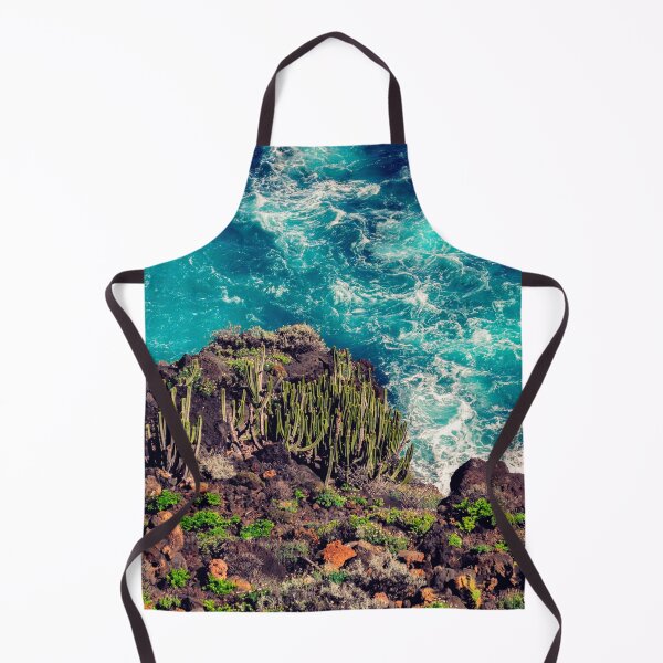Aperçu de l'œuvre Océan bleu profond, plage d'été, île, vagues écumeuses créée et vendue par MyArt23.