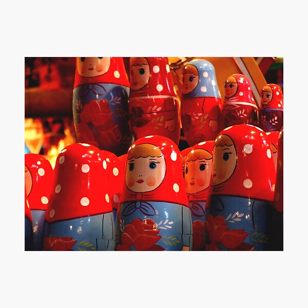 Artikelvorschau, Nesting Dolls entworfen und verkauft von Dawn Mahaney Photography .