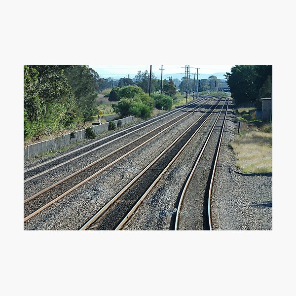 Aperçu de l'œuvre Railway Line at Hexham NSW créée et vendue par Phil Woodman.
