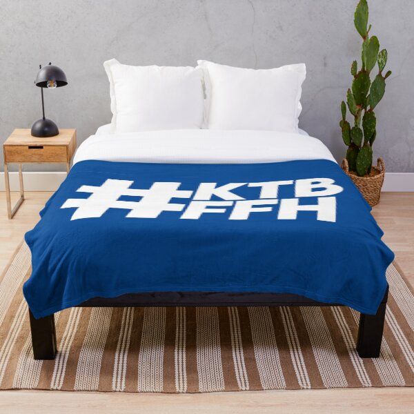 Artikelvorschau, HALTEN SIE DIE BLAUE FLAGGE HOCH entworfen und verkauft von DesignAndTales.