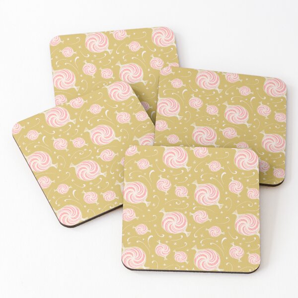 Aperçu de l'œuvre Menthes poivrées enveloppées rose clair sur petit motif jaune créée et vendue par katerosestudios.