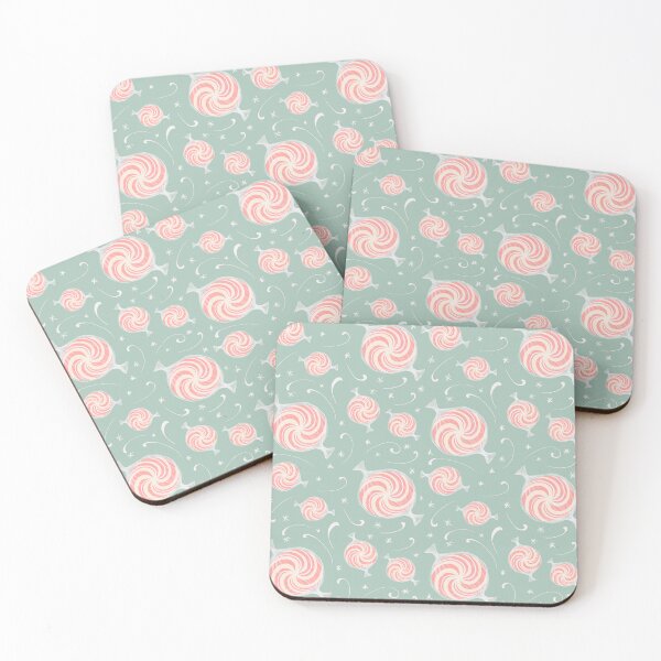 Aperçu de l'œuvre Menthes poivrées enveloppées rose clair sur petit motif vert menthe créée et vendue par katerosestudios.