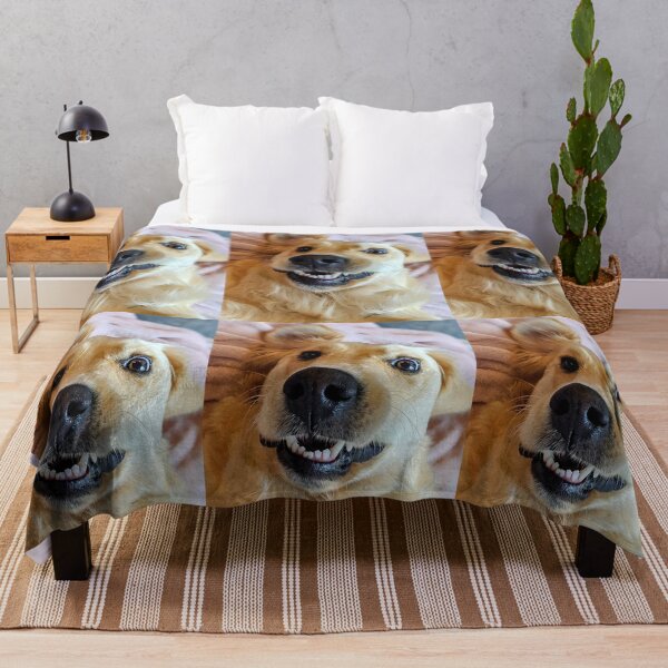 Artikelvorschau, Schönes Lächeln des goldenen Retrievers entworfen und verkauft von Fluffycat2020.