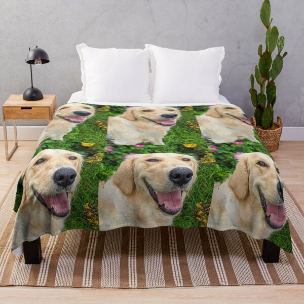 Artikelvorschau, Schönes Lächeln des goldenen Retrievers entworfen und verkauft von Fluffycat2020.
