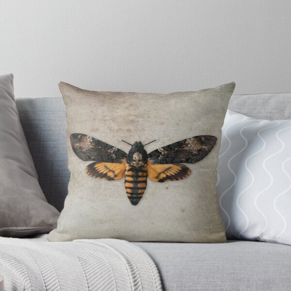 Artikel-Vorschau von Totenkopf Hawkmoth, designt und verkauft von Matthew Hollinshead.