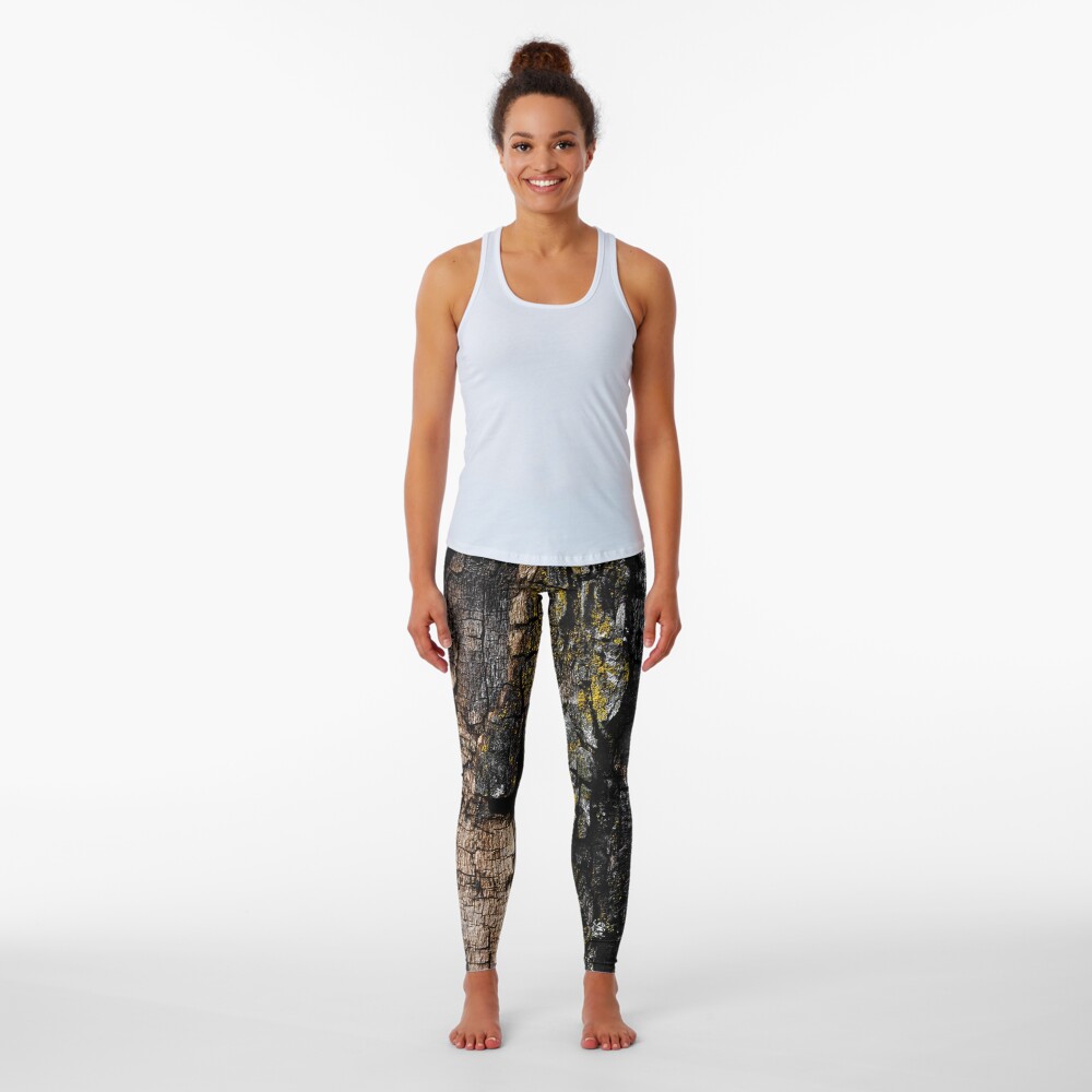 Cool Brown wood bark with yellow lichen pattern Leggings