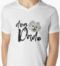 Dog Breed Pomeranian Dad Men's V-Neck T-Shirt