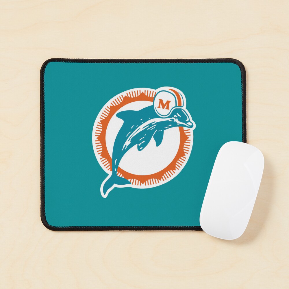 Miami Dolphins Football T-Shirt, Tyreek Hill Shirt, Jaylen Waddle Shirt, Tua  Tagovailoa Dolphins, Miami Florida Football, Gift For Him Designed & Sold  By Tring Tee