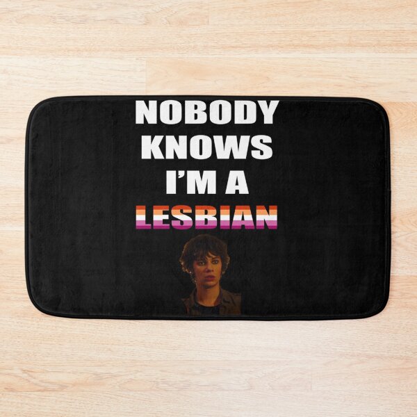 Item preview, Orgullo lésbico de Rodrick Heffley Camiseta esencial designed and sold by LukaPasschiers.