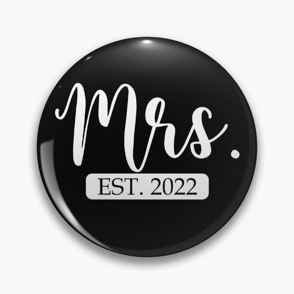 Artikelvorschau, Mrs. Est. 2022 Matching Couple Newlywed Married 2022 Gear entworfen und verkauft von DynamicDesign.