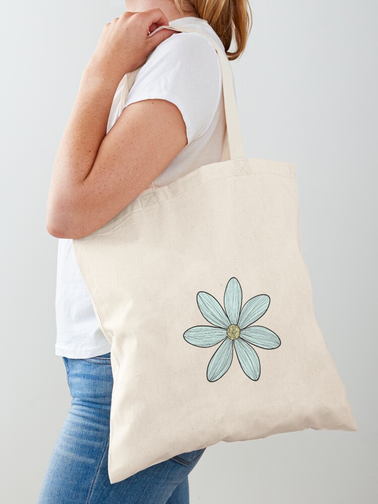 Bags in Bloom: Create 20 Unique Flower Purses with Simple Embroidery  Stitches and Easy-to-Sew Patterns: Cariello, Susan: 9780823000791:  : Books