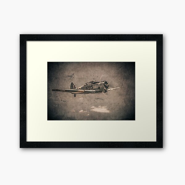 Vista previa del artículo con la obra «WWII RAAF Wirraway», diseñado y vendido por Mark Greenmantle.