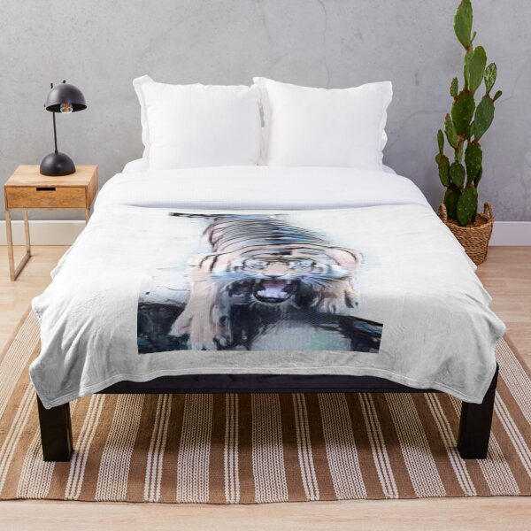 Item preview, tigre pintado mirando hacia arriba designed and sold by Namsus-Printing.