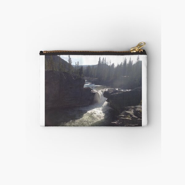 Aperçu de l'œuvre Waterfalls créée et vendue par Elleandtwiler.