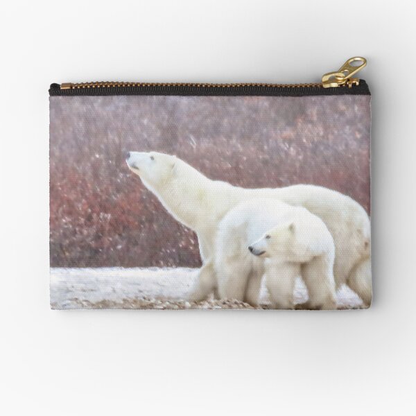 Polar bear mom sniffs the air Zipper Pouch