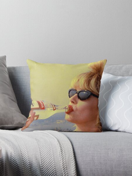 Artikel-Vorschau von Frecher Patsy Stone-Merch, designt und verkauft von Millicentgrace.