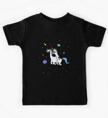 Einhorn Reiten Dinocorn im Raum Kinder T-Shirt