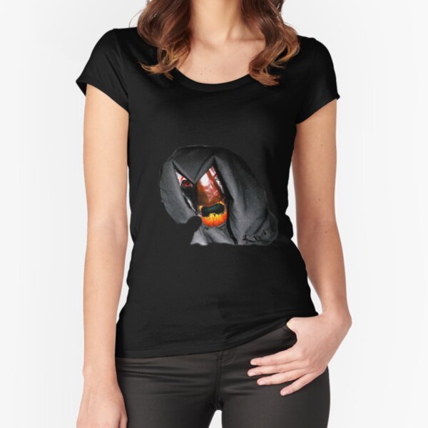 Fitted Scoop T-Shirt