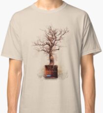 Little Earthquakes Design (Version 2) by ToriAmosDiscography.info Classic T-Shirt