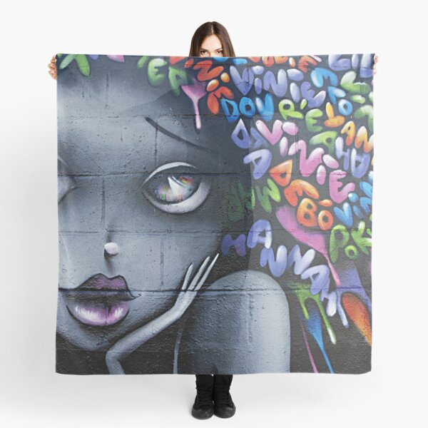 Aperçu de l'œuvre Urban Street Art: Européen créée et vendue par ThisOnAShirt.