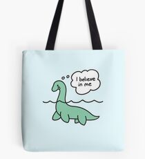 Nessie glaubt an Nessie Tote Bag