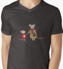 Mama Mouse Loves Mini Mouse Men's V-Neck T-Shirt