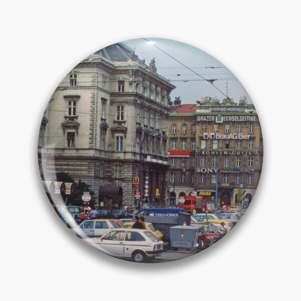 Artikelvorschau, 1980er - Blick auf den Schwarzenbergplatz, Wien - Wiener Schwarzenbergplatz, Österreich entworfen und verkauft von thatwaslife.