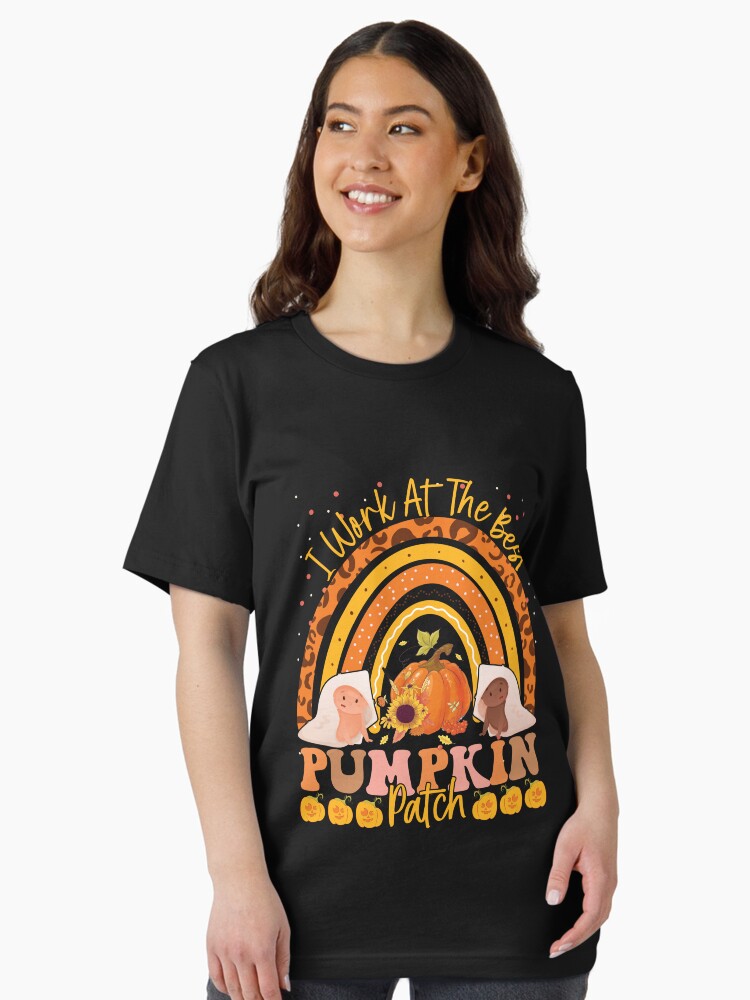 Labor and Delivery Nurse Thanksgiving Halloween Essential T-Shirt