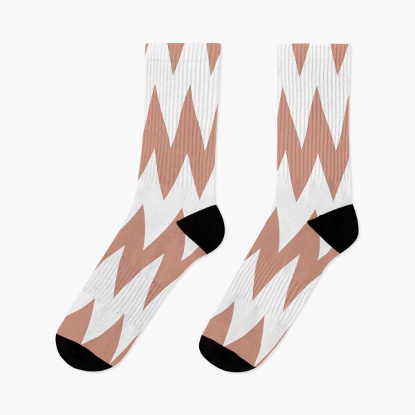 Aperçu de l'œuvre Muted Coral White Zigzag Rippled Horizontal Stripe Pattern - BHG 2023 Color of the Year Canyon Ridge créée et vendue par ColorOfTheYears.