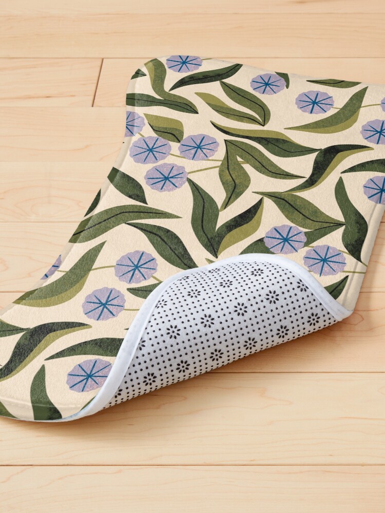 Alternate view of Periwinkle Plant Pet Mat