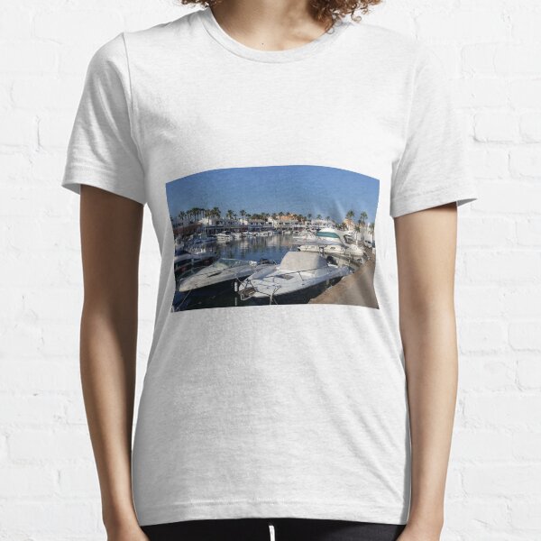Cala'n Bosch, Minorca, Spain Essential T-Shirt