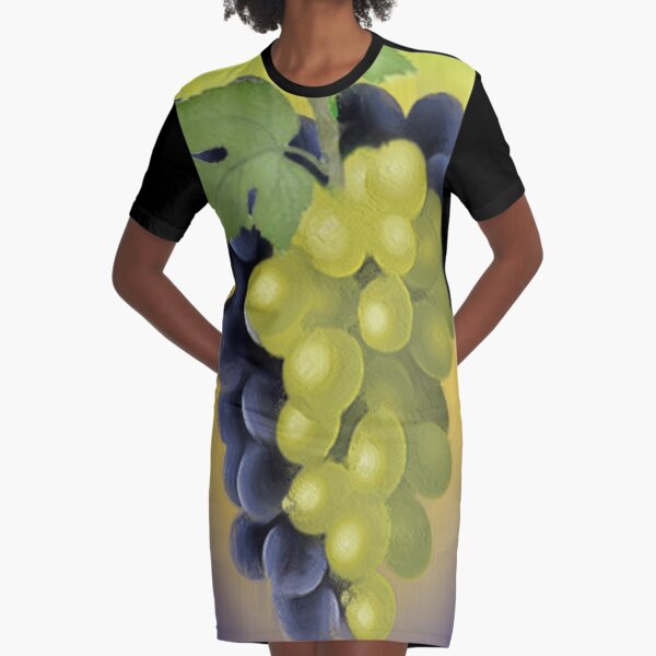 Grapes / The Fruit Shop Graphic T-Shirt Dress