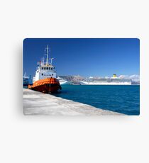 Tug n Cruise Canvas Print