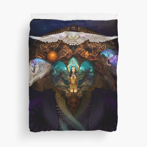 Calling the Spirit Animals Duvet Cover