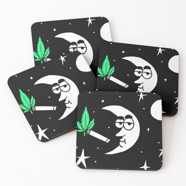 Aperçu de l'œuvre smocky moon créée et vendue par HellOutfit.