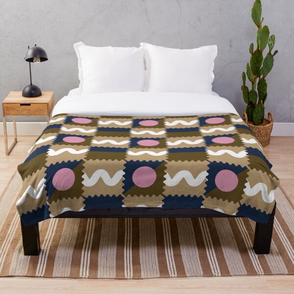 Artikelvorschau, Kariertes Brett mit Zickzack-Detail, Wellen und Punkten entworfen und verkauft von IlustraDeni.
