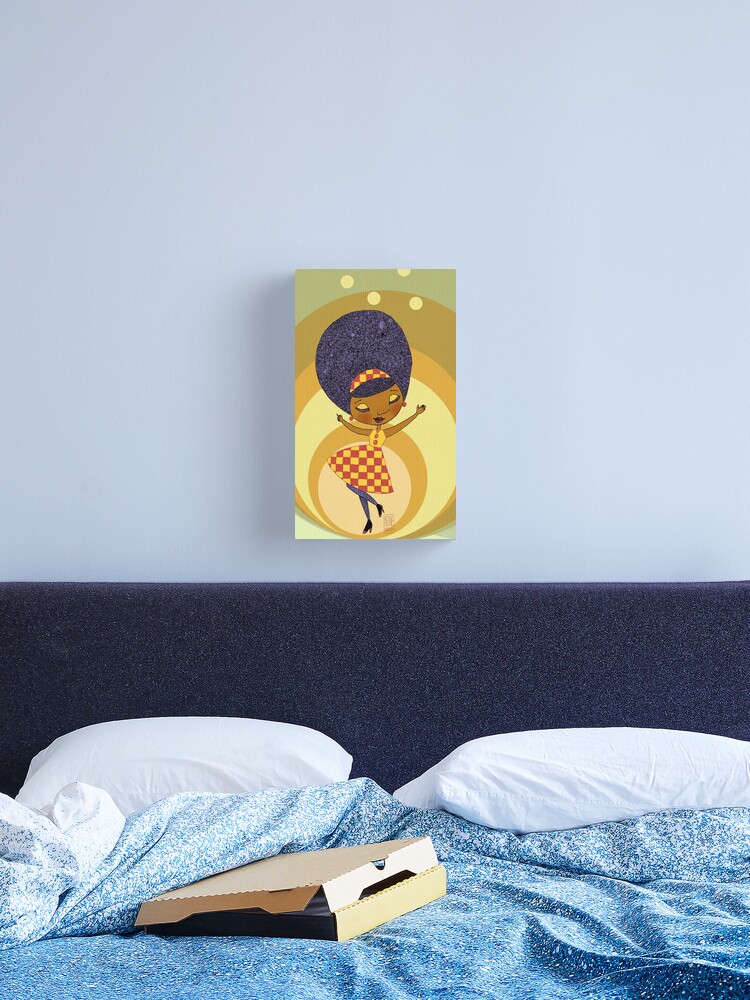 Aperçu 2 sur 3. Impression sur toile avec l'œuvre Mom - Vintage créée et vendue par Reine-Dibussi.