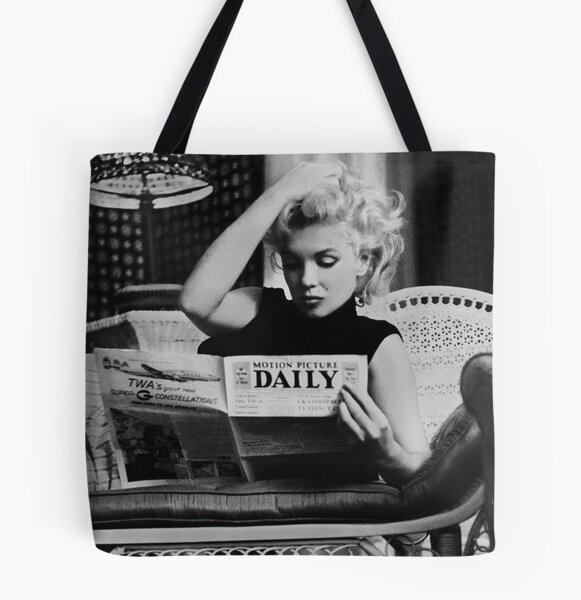 Marilyn Monroe Newspaper Print Black & White Purse Handbag Magnetic Snap