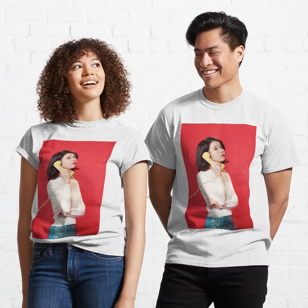 IU - Palette Classic T-Shirt