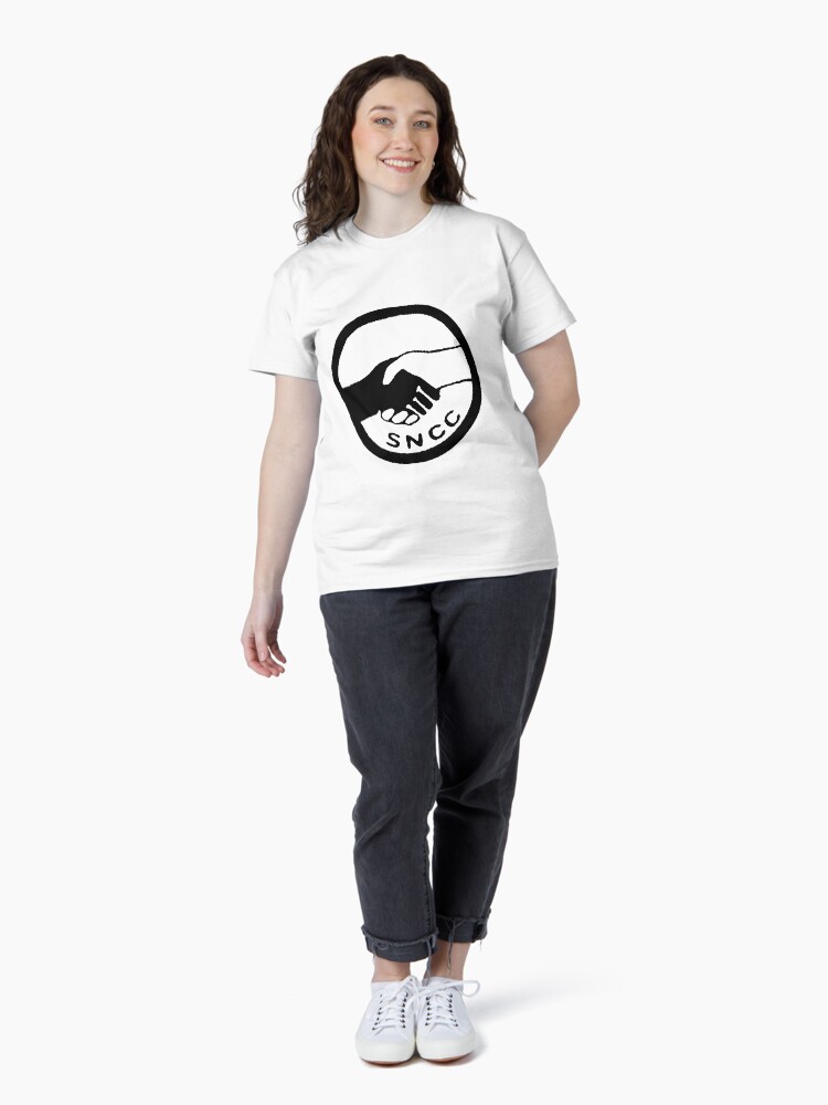 Imagen 4 de 7, Camiseta clásica con la obra Comité Coordinador No Violento del Estudiante, diseñada y vendida por truthtopower.