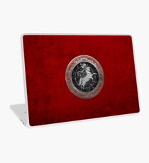 Western Zodiac - Golden Aries -The Ram on Red Velvet Laptop Skin