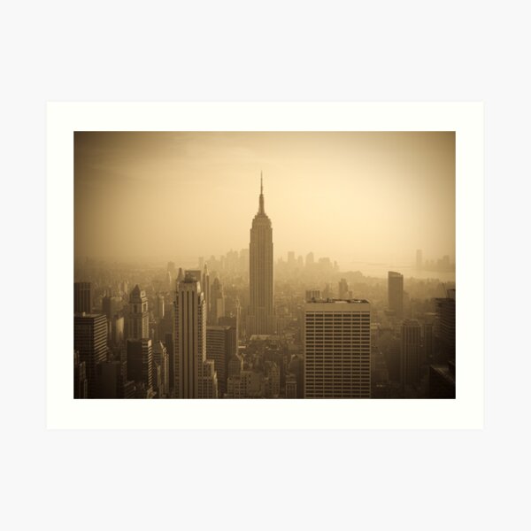 Empire State Building and Manhattan Skyline (Alan Copson ©) Art Print