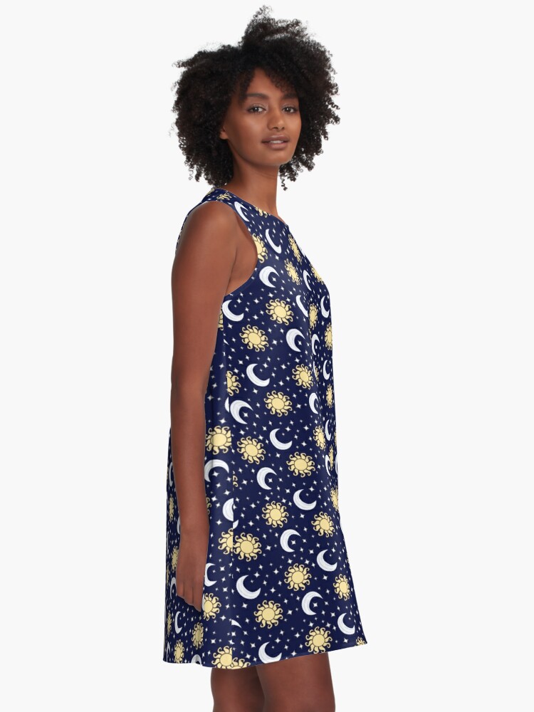 Griechisch Inspirierte Sonnen Und Monde Mit Sternen A Linien Kleid Von Czollinger Redbubble