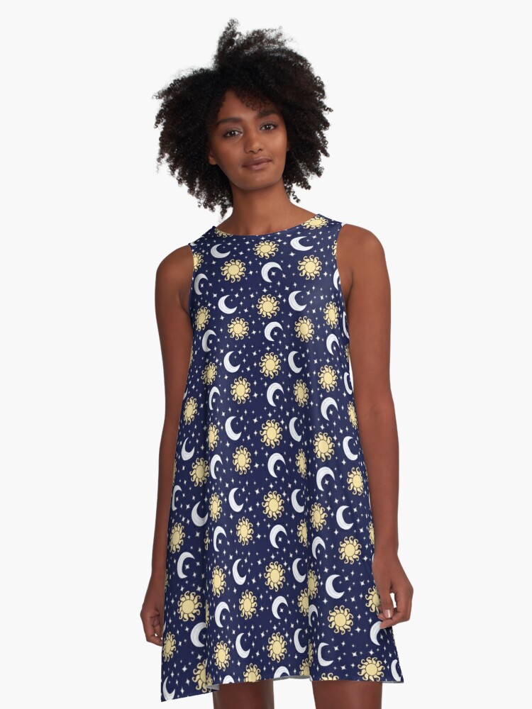 Griechisch Inspirierte Sonnen Und Monde Mit Sternen A Linien Kleid Von Czollinger Redbubble