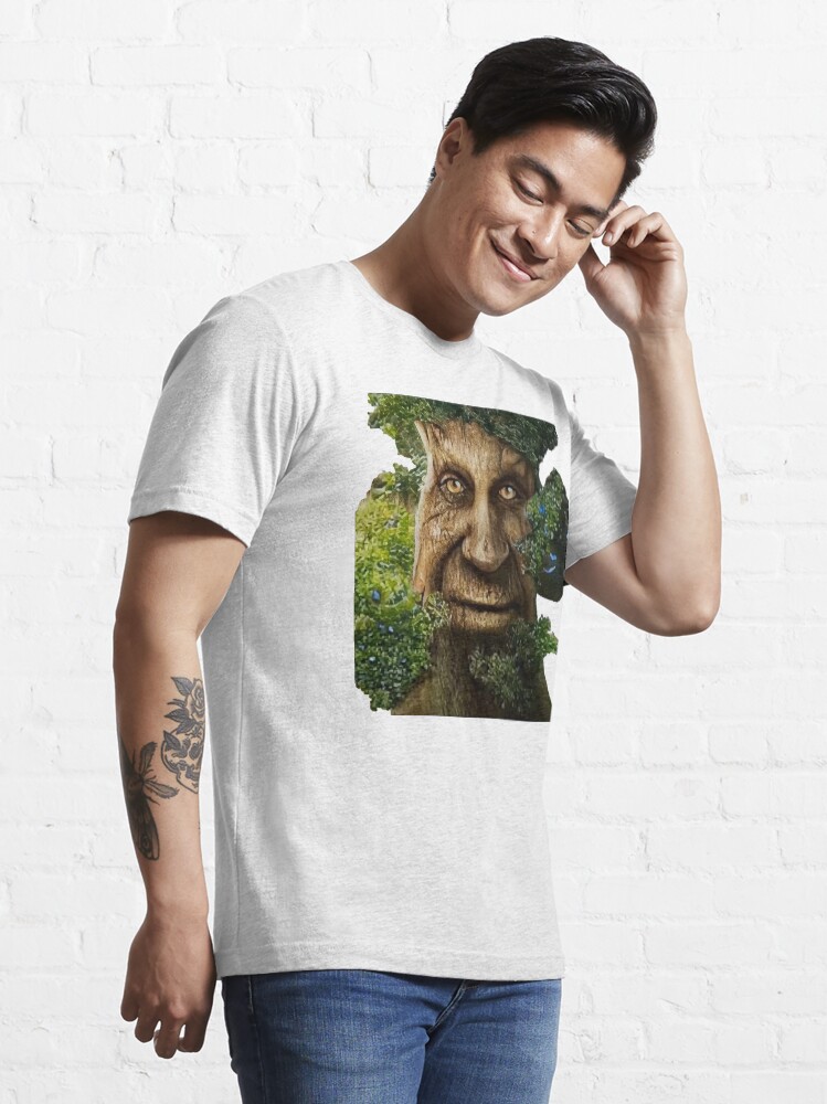  Wise Mystical Tree Meme T-Shirt : Clothing, Shoes