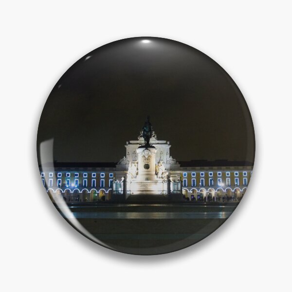 Item preview, Praca do comercio en Lisboa por la noche designed and sold by Montrepeneuer.