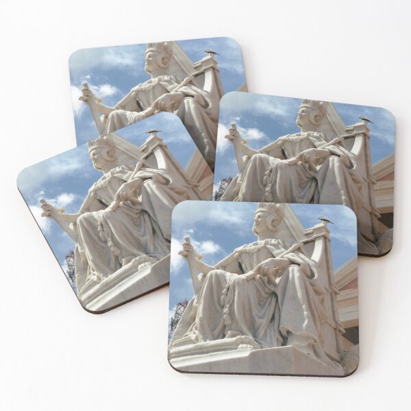 Item preview, the queen statue in Nassau designed and sold by erozzz.